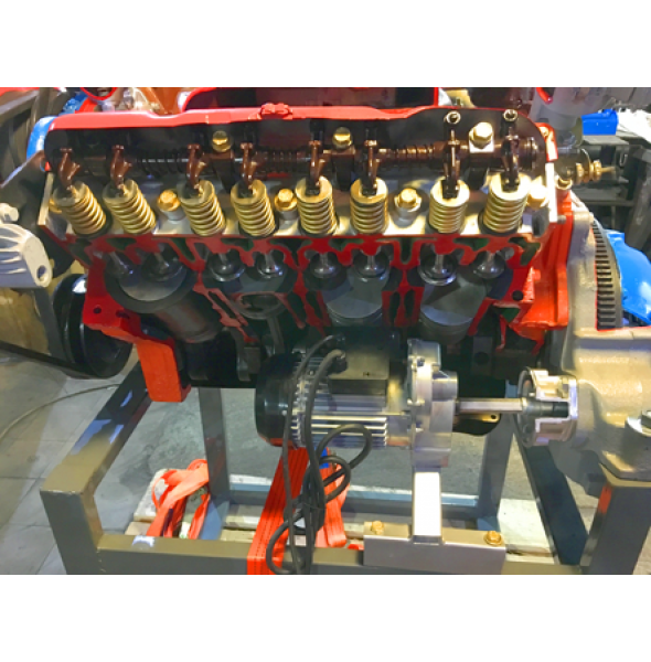 Двигатель автомобиля ЗИЛ/ГАЗ (карбюраторный) с навесным оборудованием,сцеплением, в разрезе (на подставке) с электромеханическим приводом